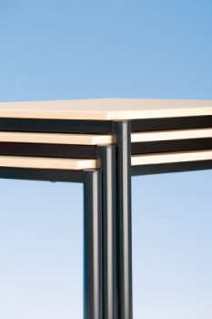 ST88-M4 | Stapelbarer Tisch - Höhe 76 cm