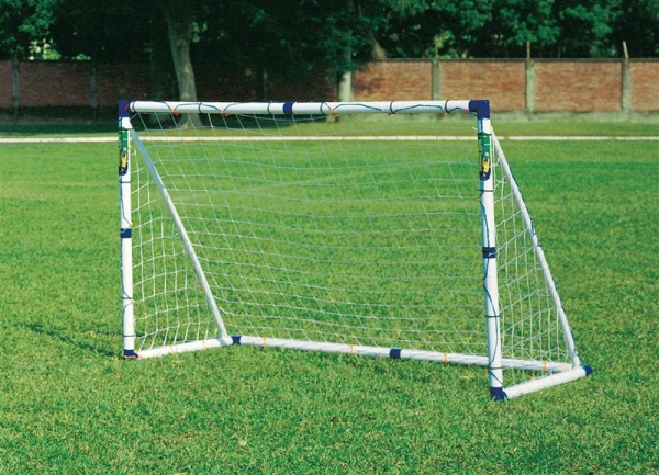 MINI-SOCCER GOAL 17